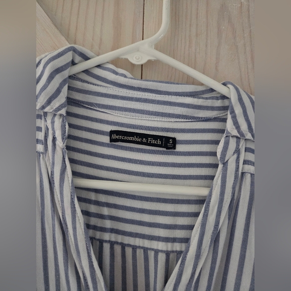 A&F Dress - Picture 4 of 6